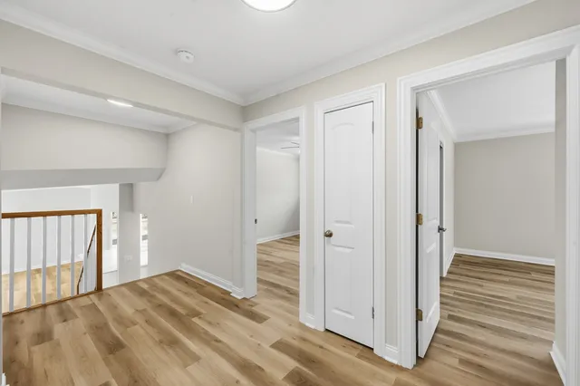 $769,700 | 703 West Man A Wa Trail Mount, Mount Prospect, IL 60056