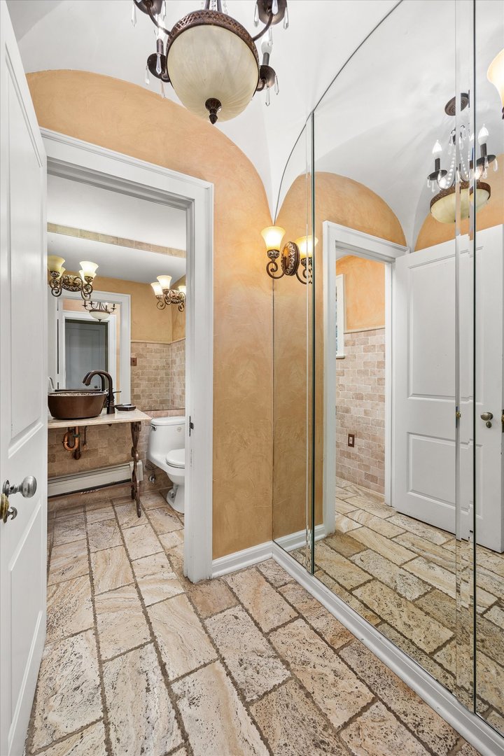 2221 Twin Oak Road Peru, IL 61354 - Photo 23 of 82 Gallery Image 23