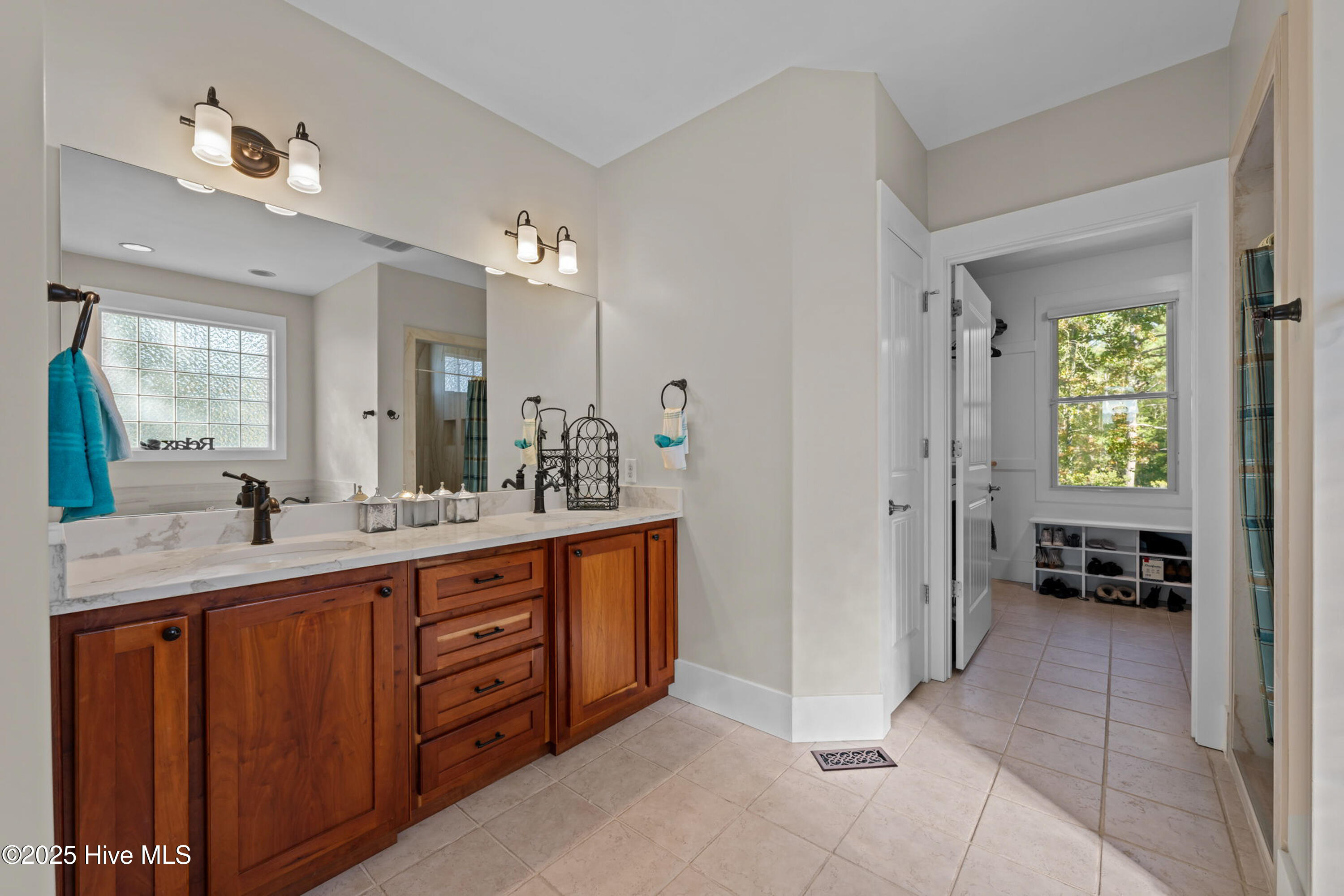 2896 Brown Creek Road Merritt, NC 28556 - Photo 18 of 59 Owners Bathroom