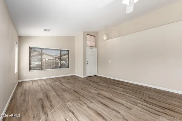 $1,700 | 13501 North 130th Avenue, El Mirage, AZ 85335