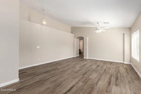 $1,700 | 13501 North 130th Avenue, El Mirage, AZ 85335