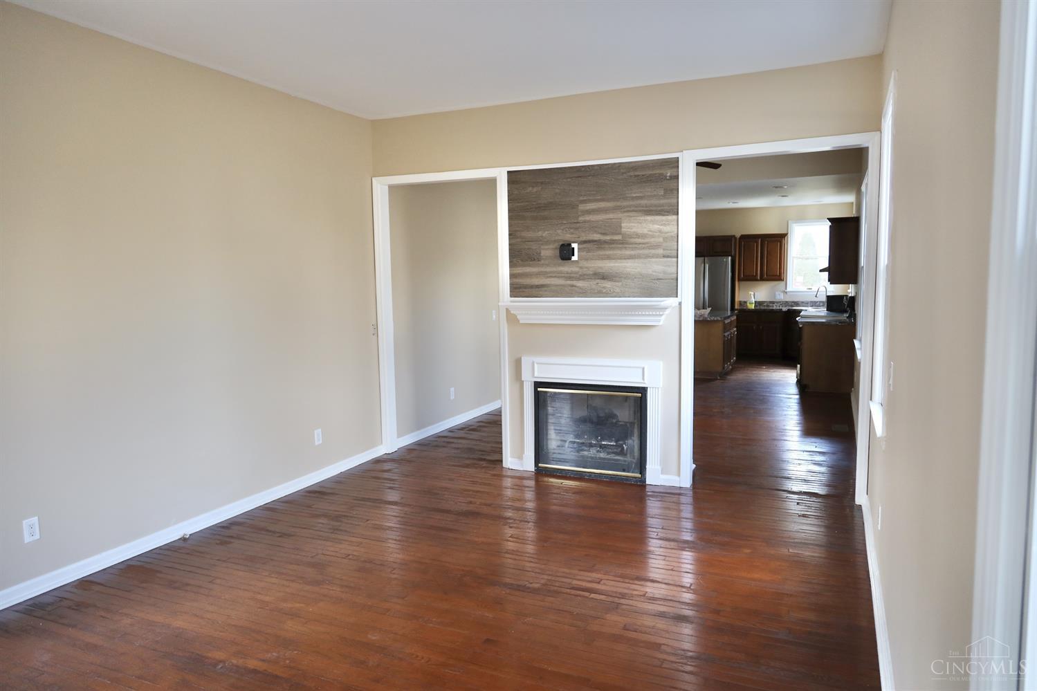 54 West Sharon Road Cincinnati, OH 45246 - Photo 11 of 47 Gallery Image 11