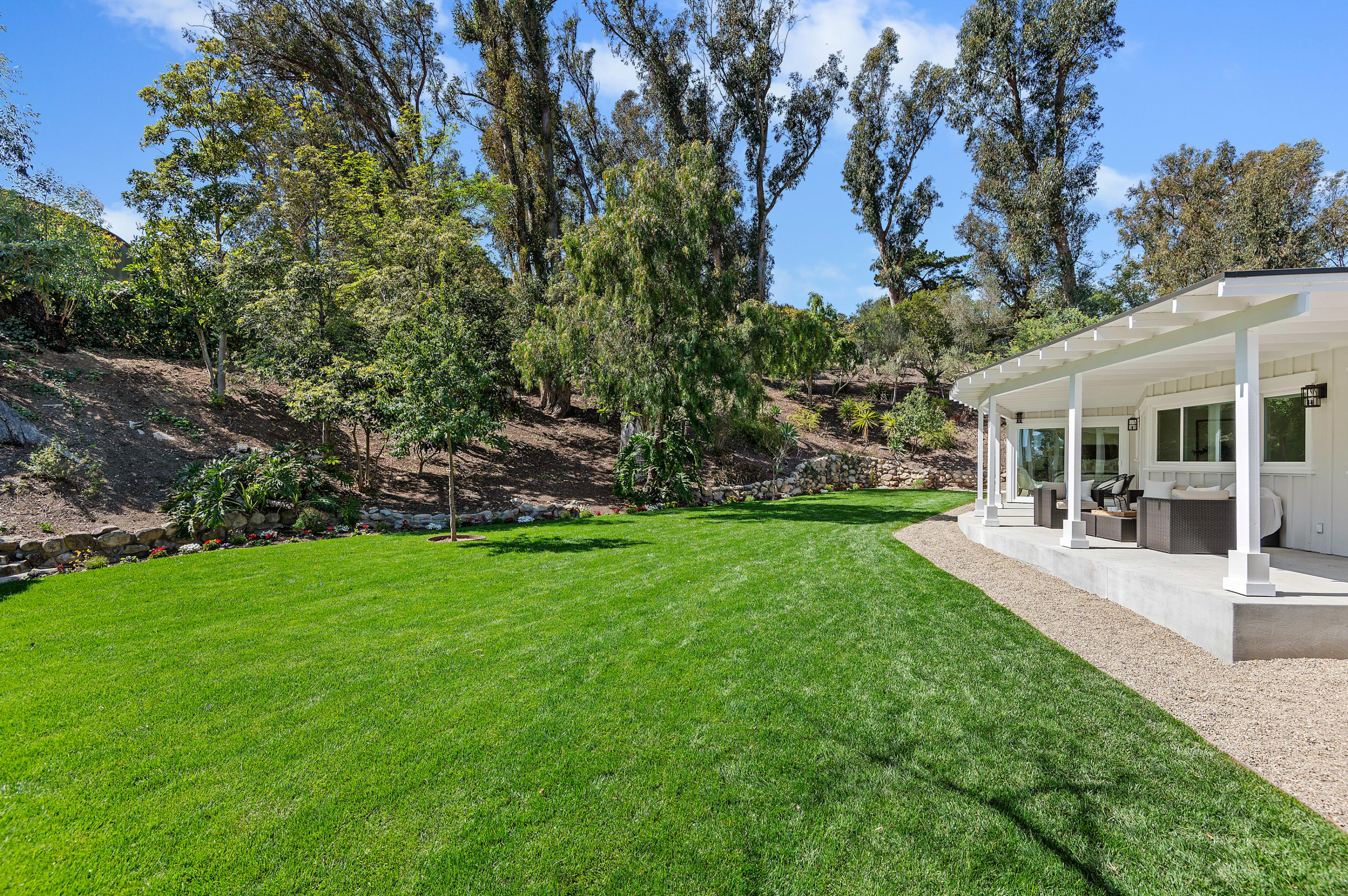55 Crestview Lane Santa Barbara, CA 93108 - Photo 20 of 28 a view of a house with backyard and sitting area