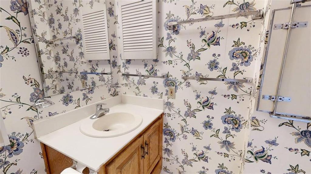 300 Johnson Ferry Road, Unit A1013 Atlanta, GA 30328 - Photo 15 of 18