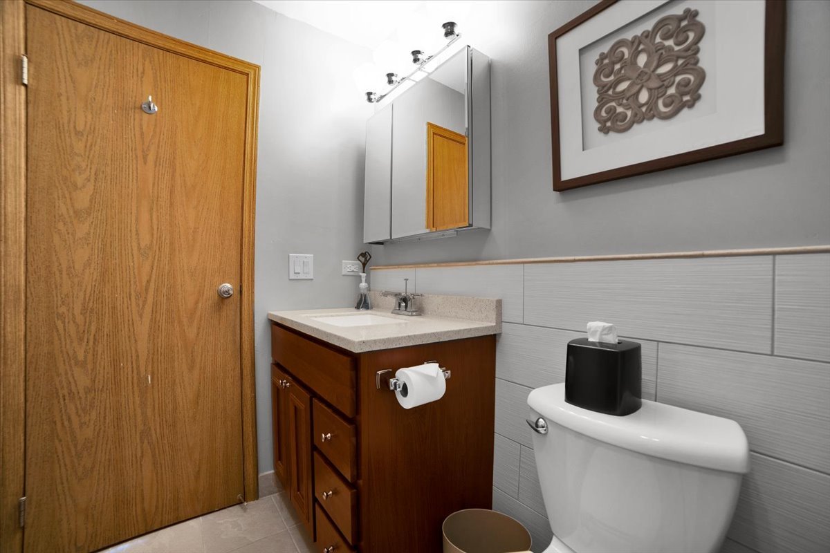 950 East Wilmette Road, Unit 325 Palatine, IL 60074 - Photo 22 of 45