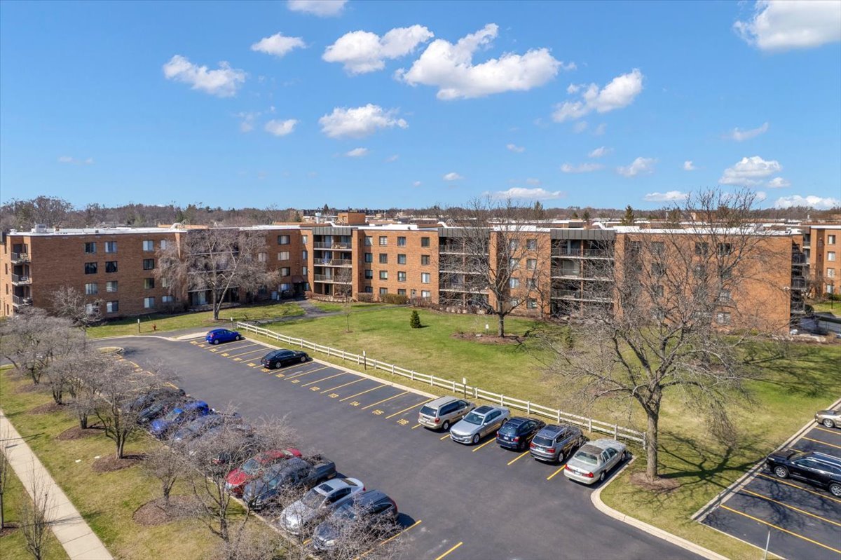 950 East Wilmette Road, Unit 325 Palatine, IL 60074 - Photo 32 of 45