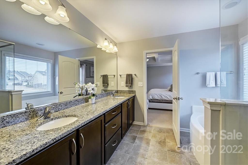 15516 Foreleigh Road Huntersville, NC 28078 - Photo 34 of 37 Gallery Image 34