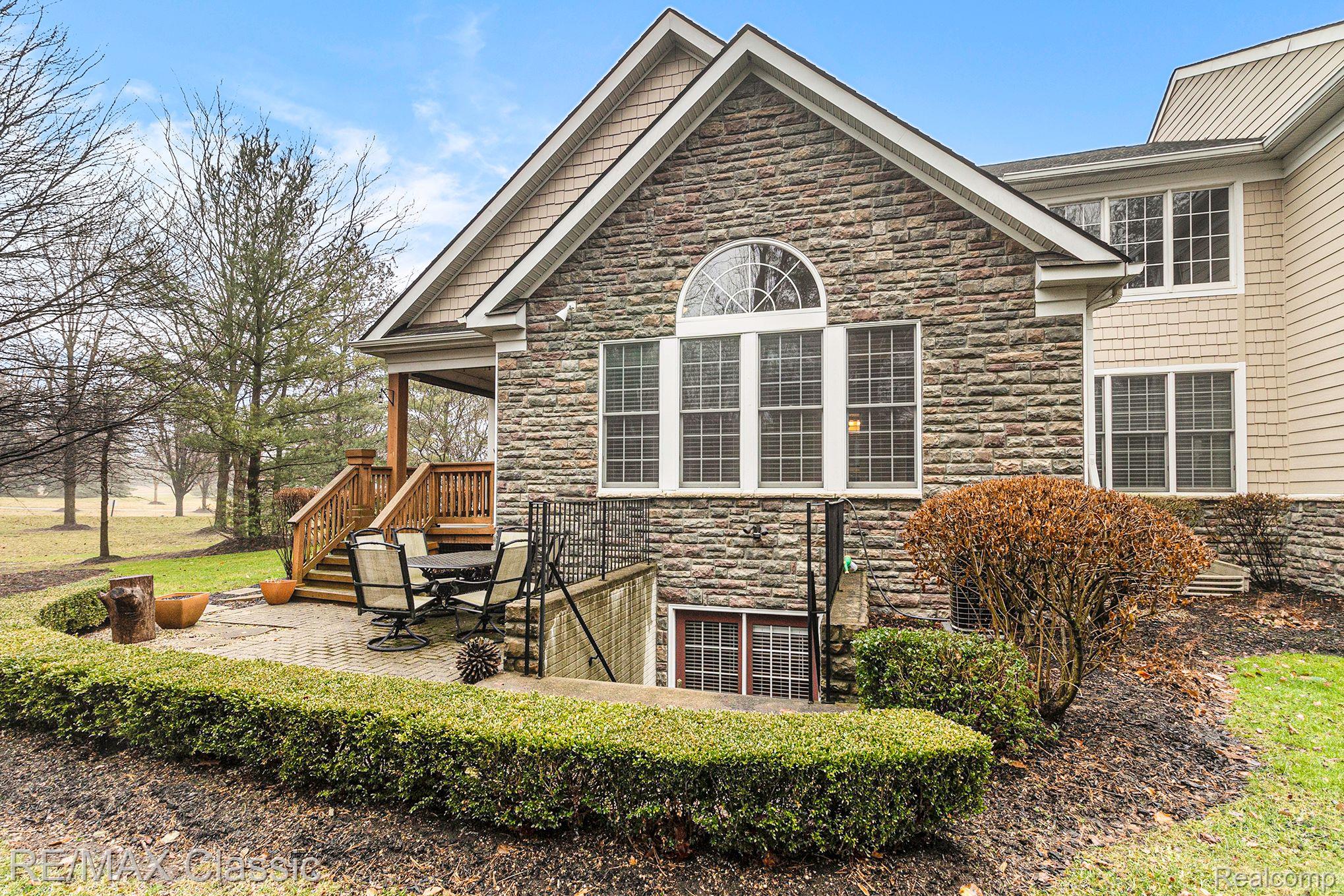 24870 Reeds Pointe Drive, Unit 52 Novi, MI 48374 - Photo 26 of 38