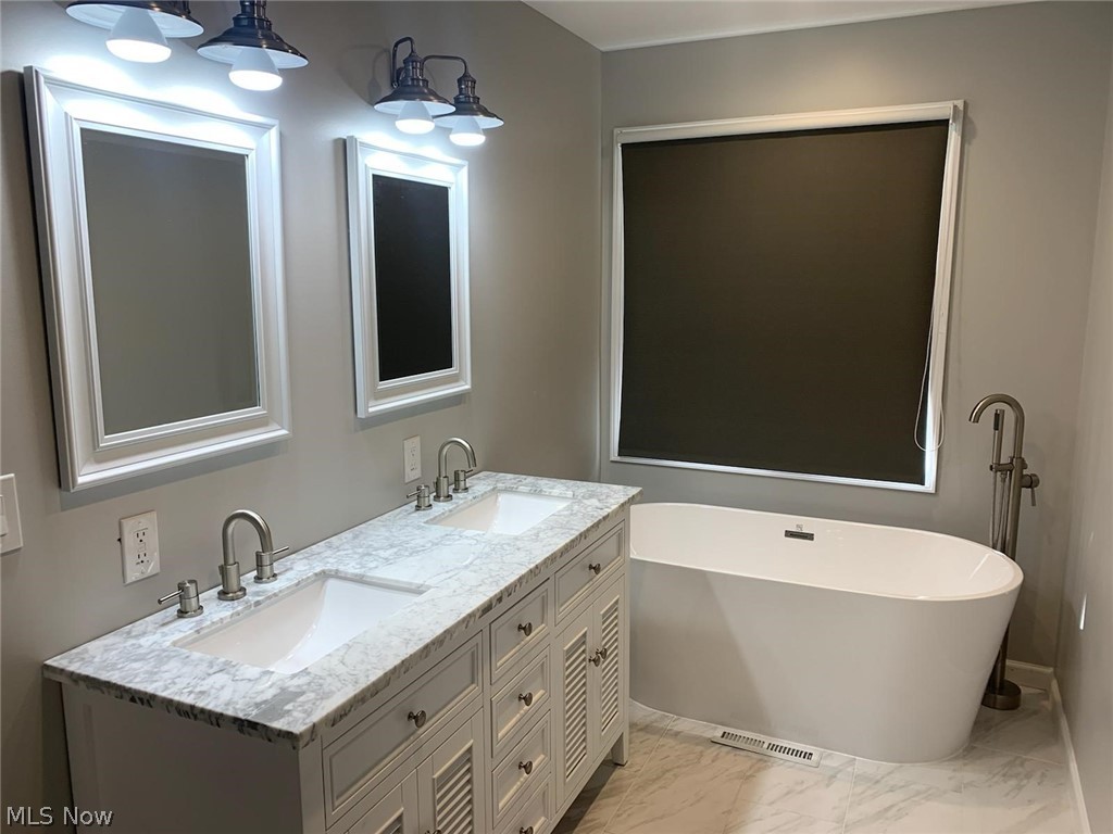 815 Lockwood Road Barberton, OH 44203 - Photo 15 of 35 Gallery Image 15