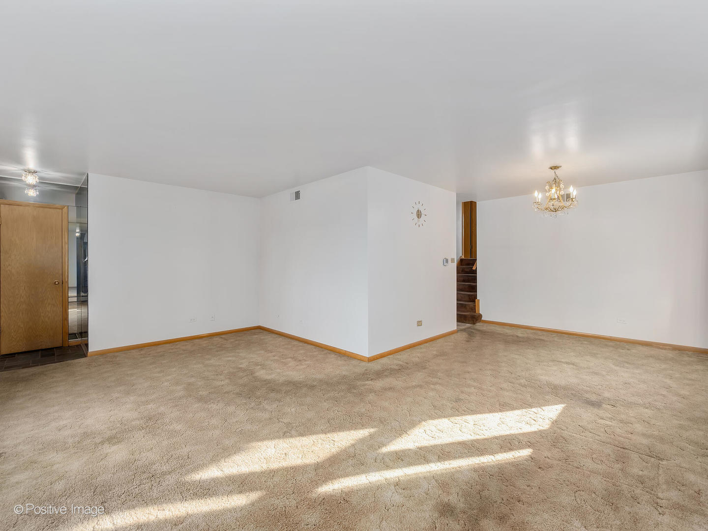 365 Olmsted Road Riverside, IL 60546 - Photo 7 of 23 a view of an empty room