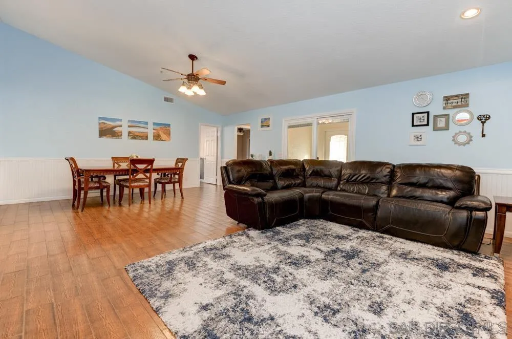 24029 Sargeant Road Ramona, CA 92065 - Photo 11 of 37 Gallery Image 11
