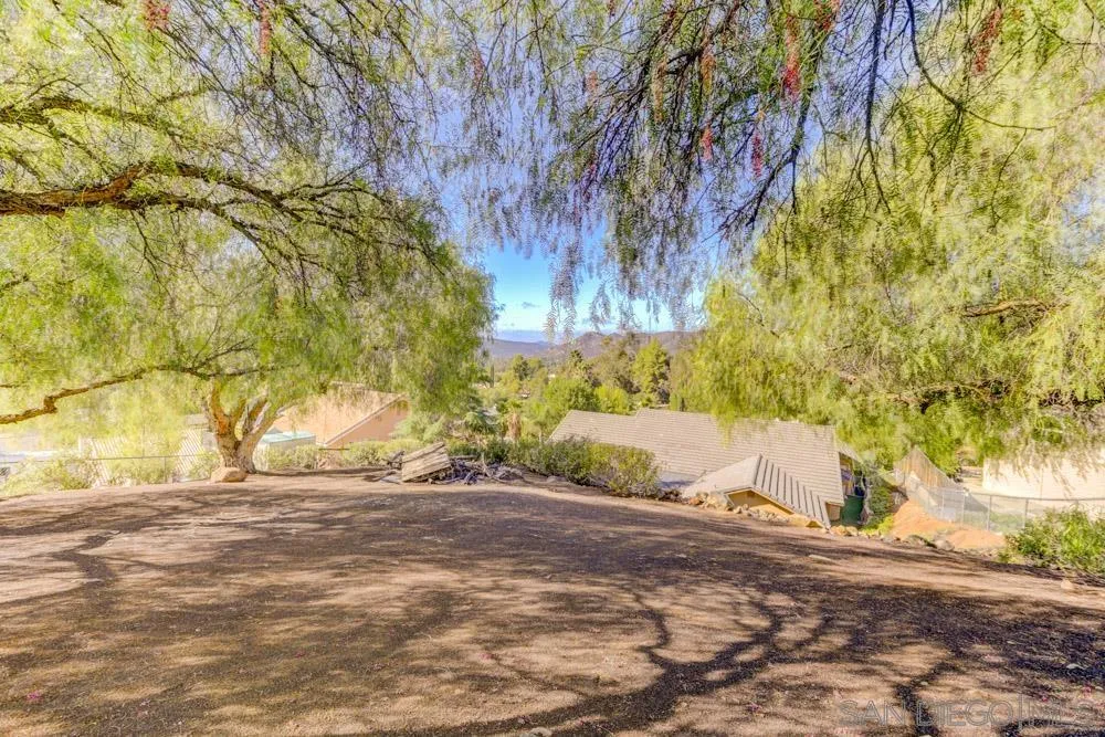24029 Sargeant Road Ramona, CA 92065 - Photo 21 of 37 Gallery Image 21