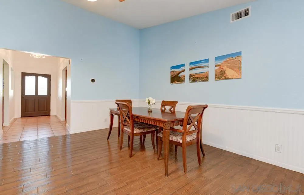 24029 Sargeant Road Ramona, CA 92065 - Photo 9 of 37 Gallery Image 9