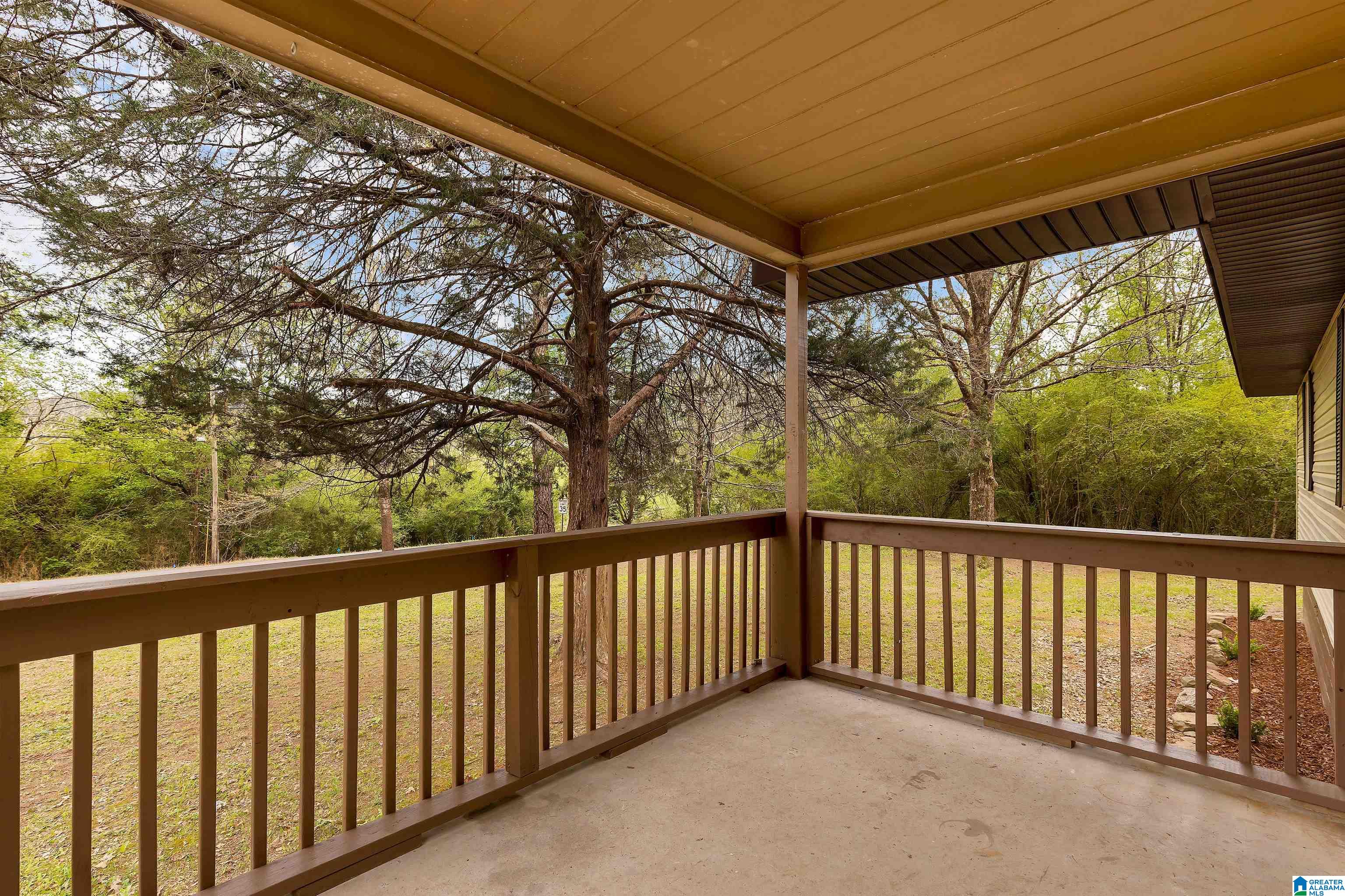 8640 Central Road Warrior, AL 35180 - Photo 20 of 28