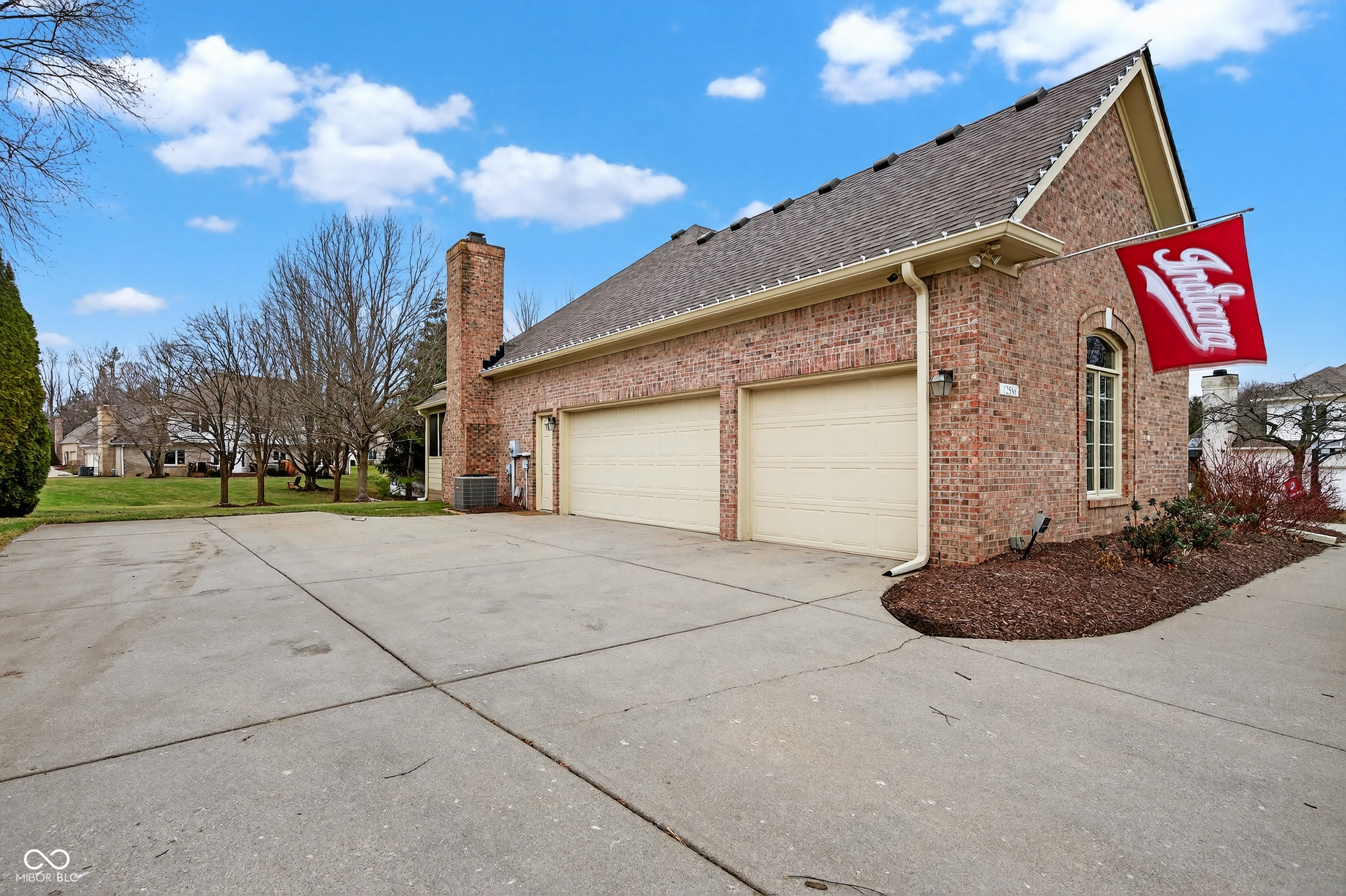 12586 Sandstone Run Carmel, IN 46033 - Photo 3 of 54