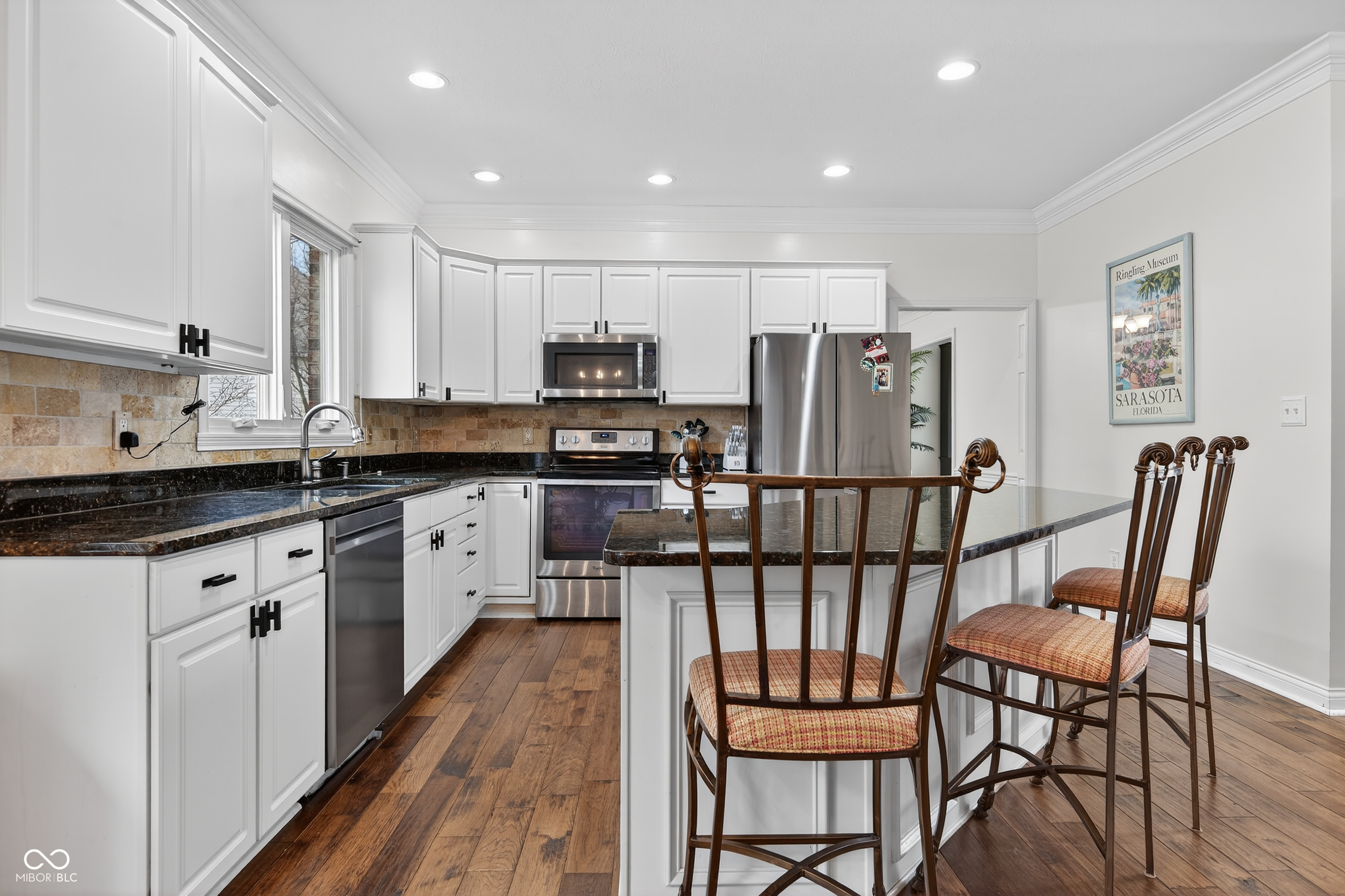 12586 Sandstone Run Carmel, IN 46033 - Photo 10 of 54