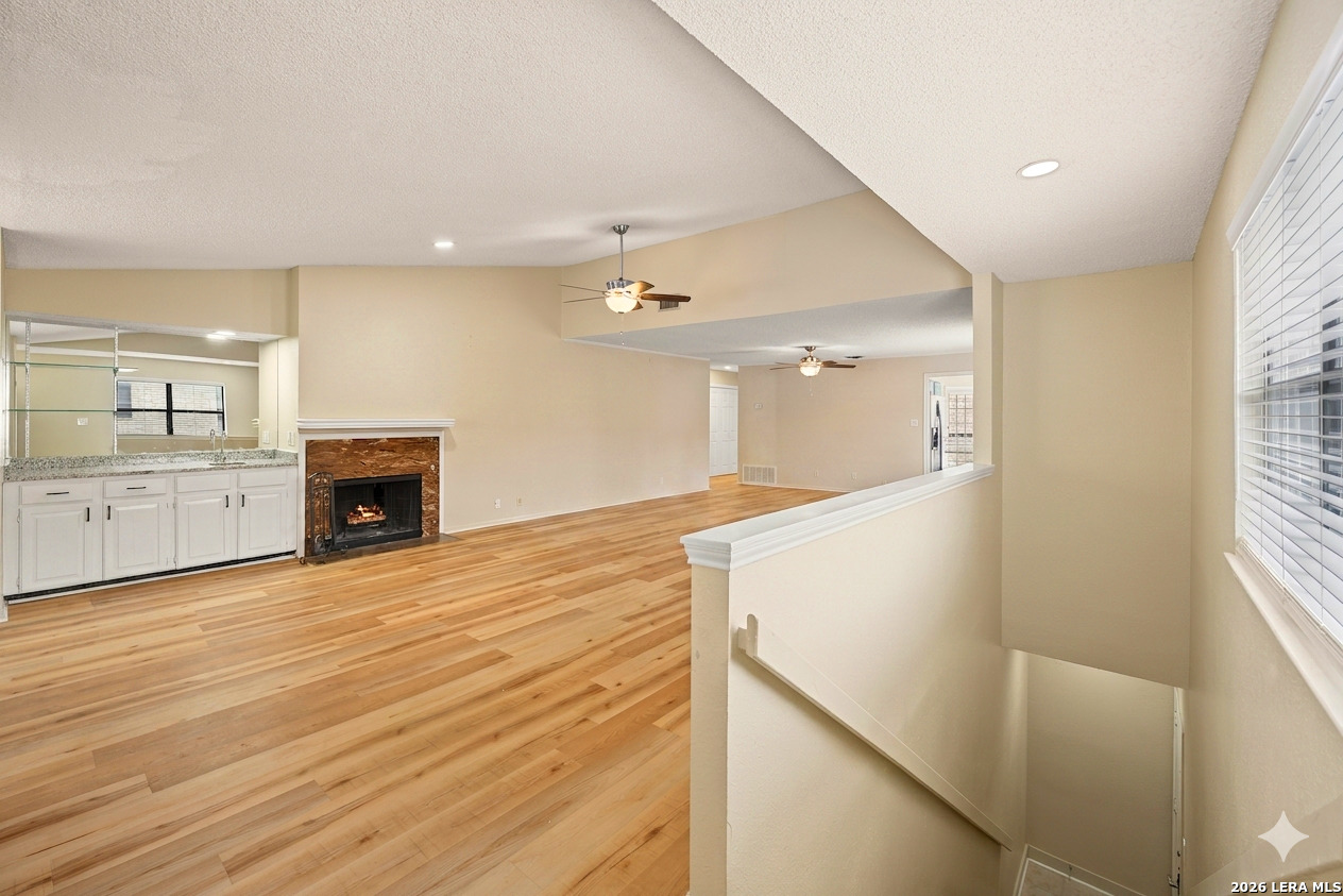 7738 Chambers Road, Unit 702 San Antonio, TX 78229 - Photo 8 of 36