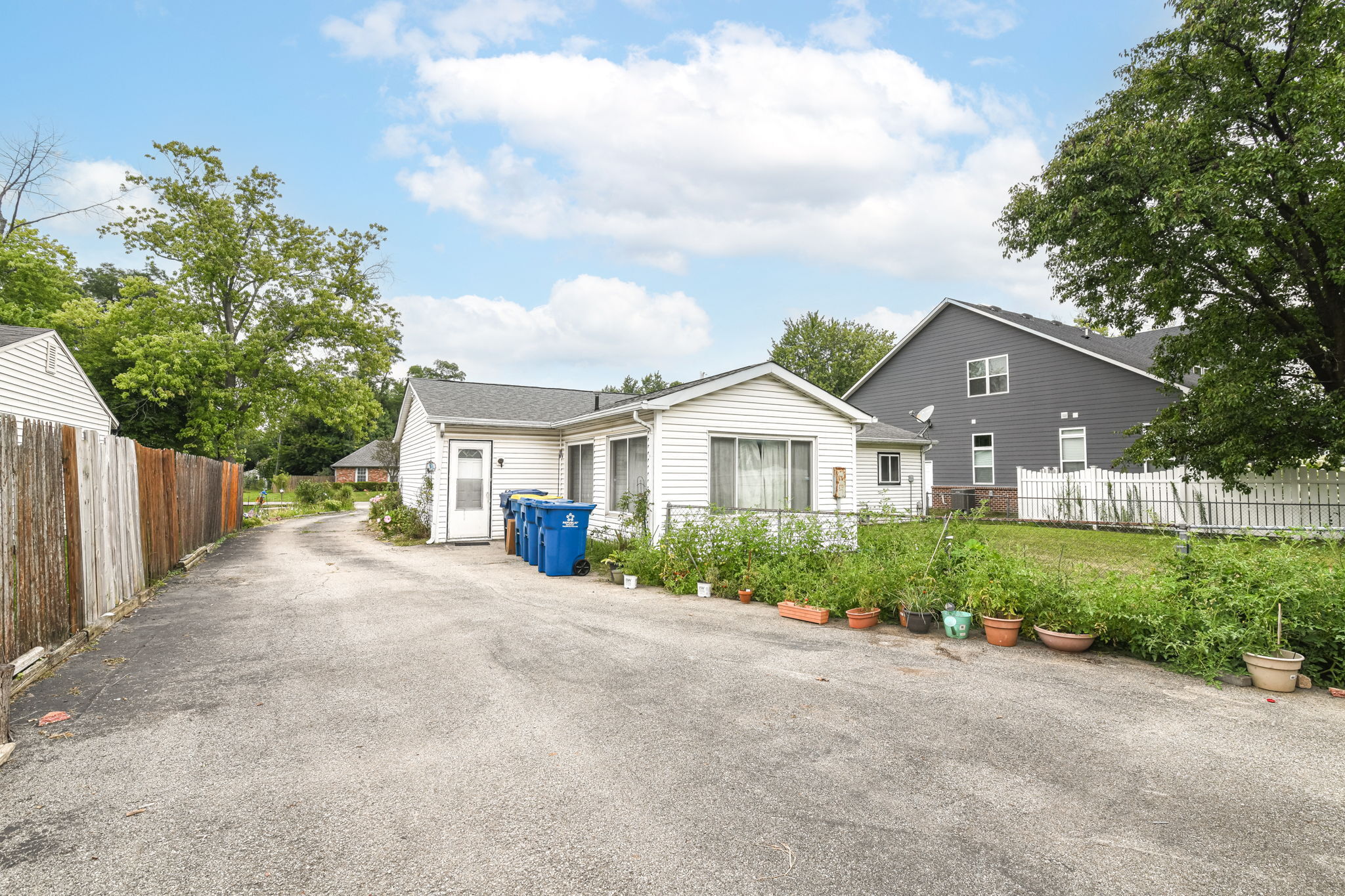 817 Oswego Road Carmel, IN 46032 - Photo 6 of 21
