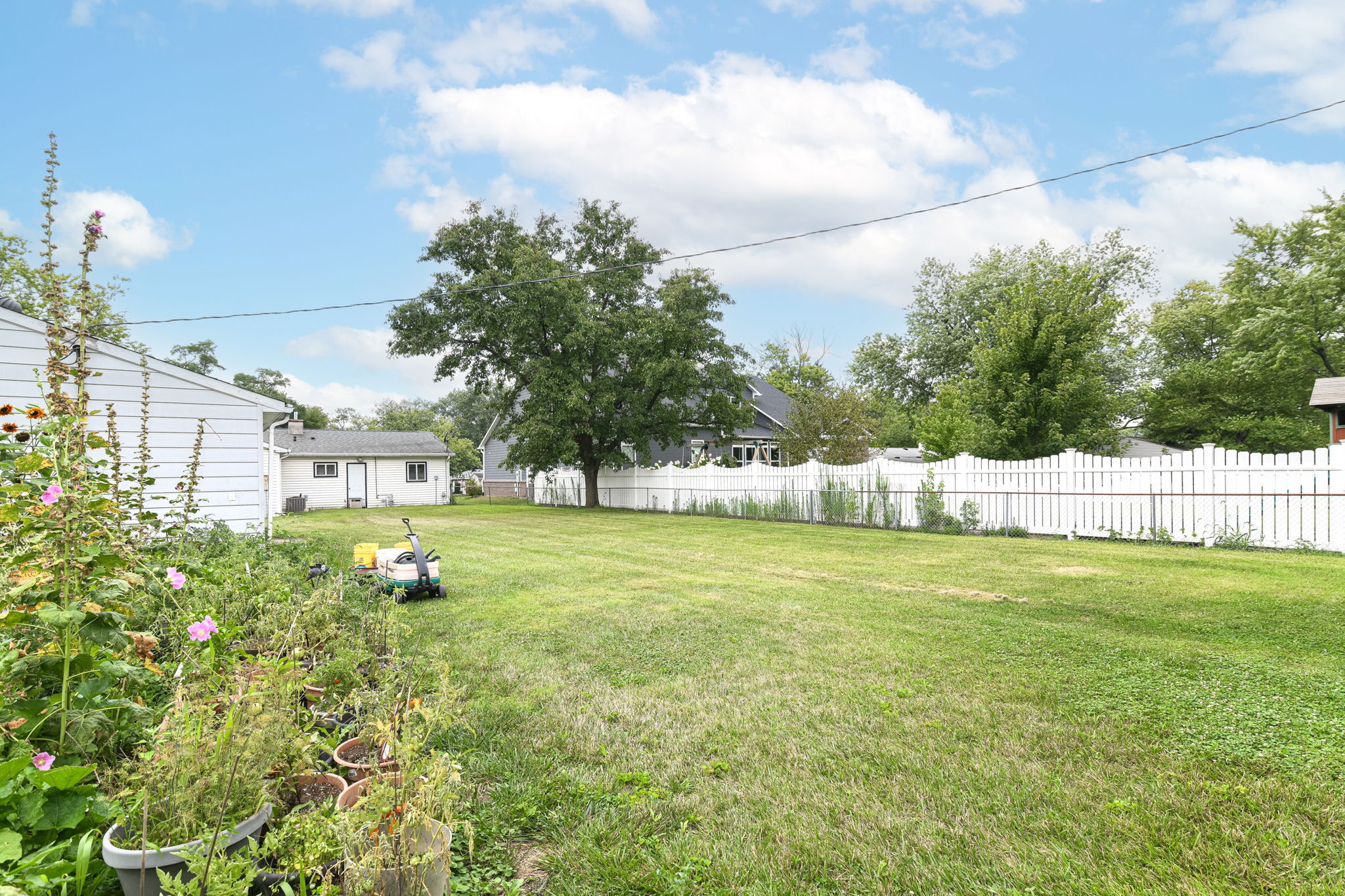 817 Oswego Road Carmel, IN 46032 - Photo 10 of 21