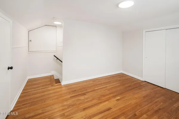 $300,000 | 120 East Palmer Avenue, Rotterdam, NY 12303