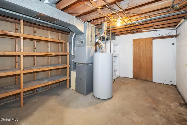 $300,000 | 120 East Palmer Avenue, Rotterdam, NY 12303