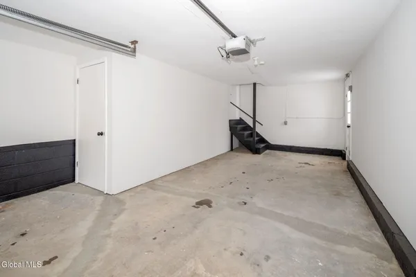 $300,000 | 120 East Palmer Avenue, Rotterdam, NY 12303