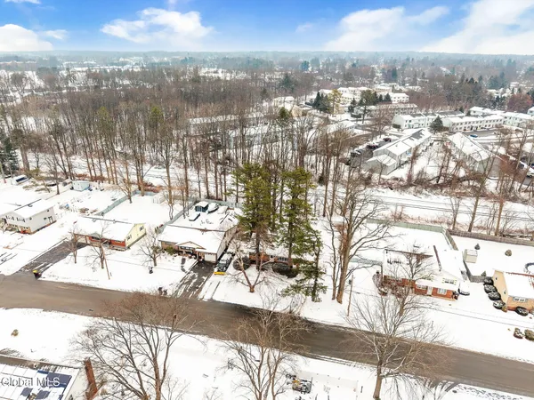 $300,000 | 120 East Palmer Avenue, Rotterdam, NY 12303