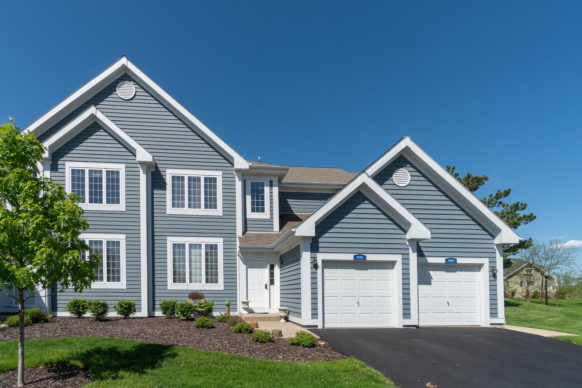 1076 Lakeland Way, Unit 955 Geneva, WI 53147 - Photo 1 of 1 1076 Lakeland Way