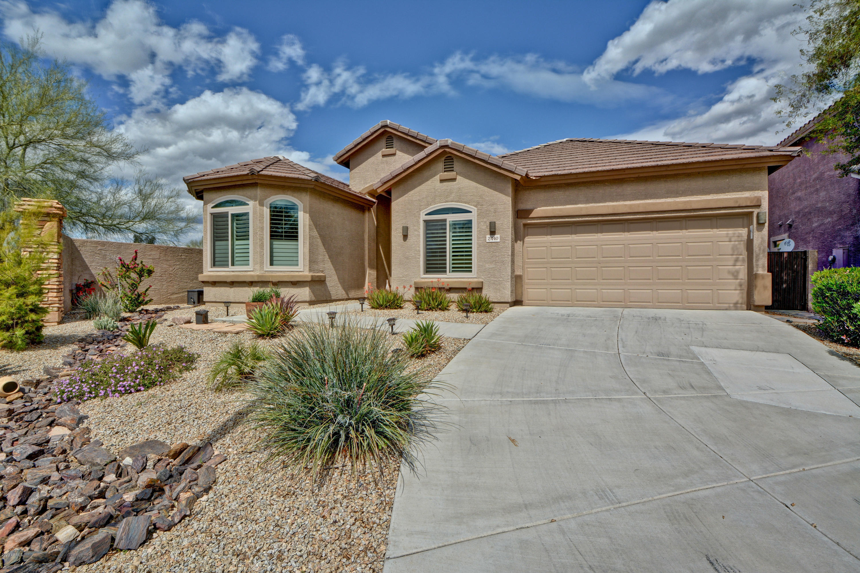 2440 West Eagle Feather Road Phoenix, AZ 85085 - Photo 4 of 39 Eagle Feather (2)