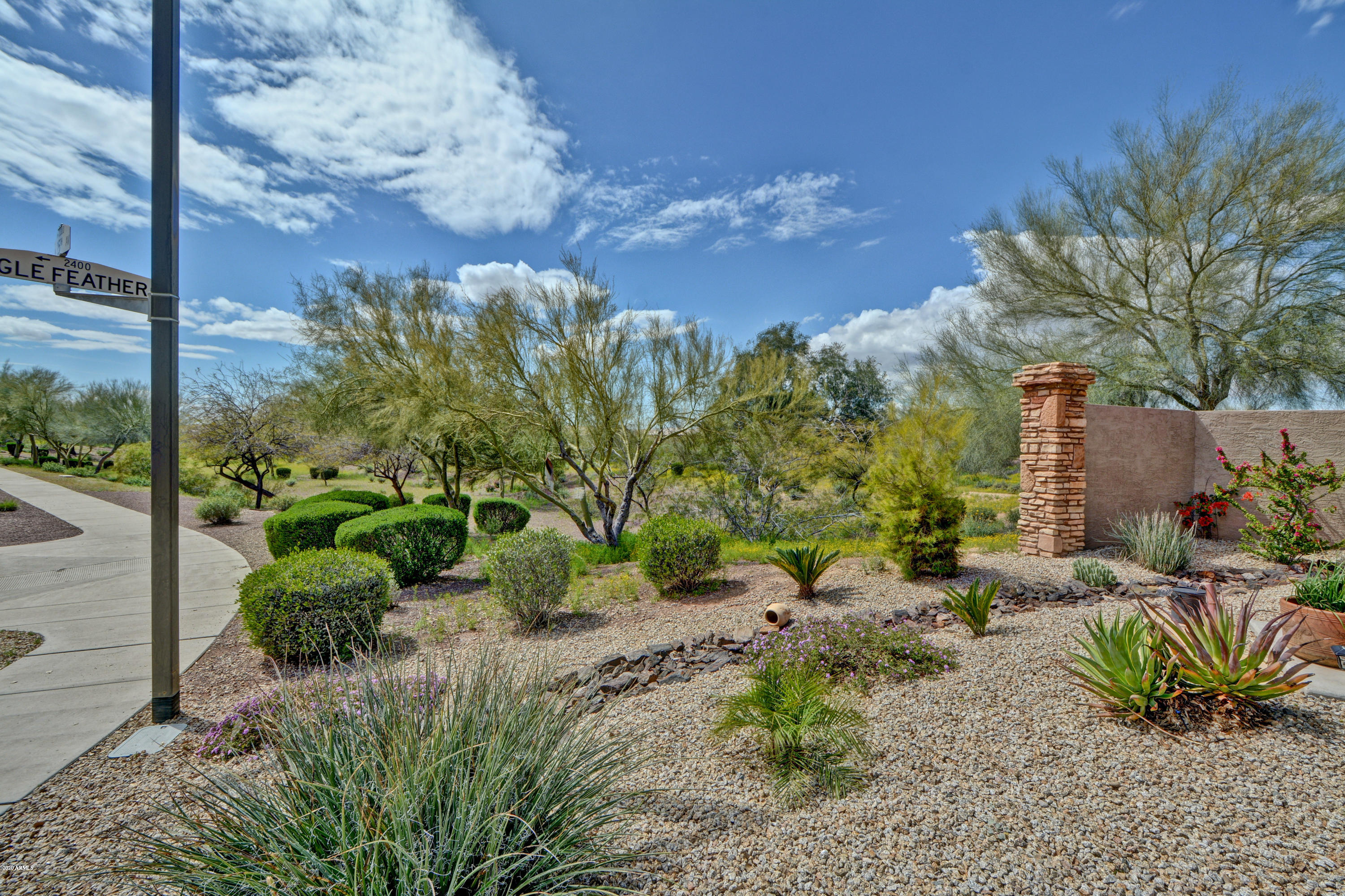 2440 West Eagle Feather Road Phoenix, AZ 85085 - Photo 6 of 39 Eagle Feather (4)