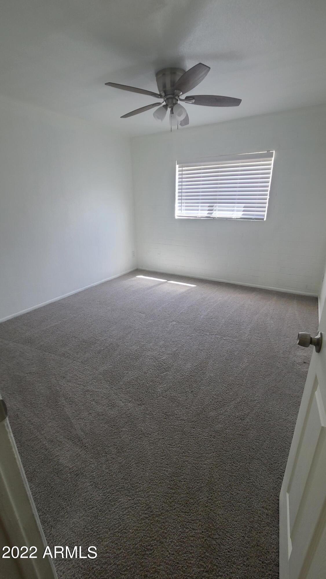 1722 West Pecan Road Phoenix, AZ 85041 - Photo 8 of 18 20220422_140522