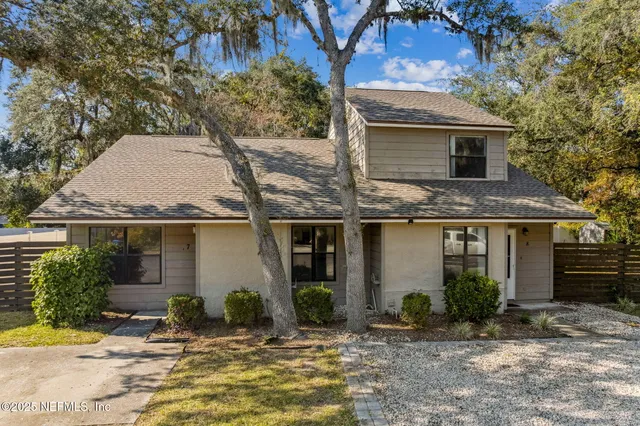 $585,000 | 7 Jasmine Place, Unit 7 & 8, Fernandina Beach, FL 32034