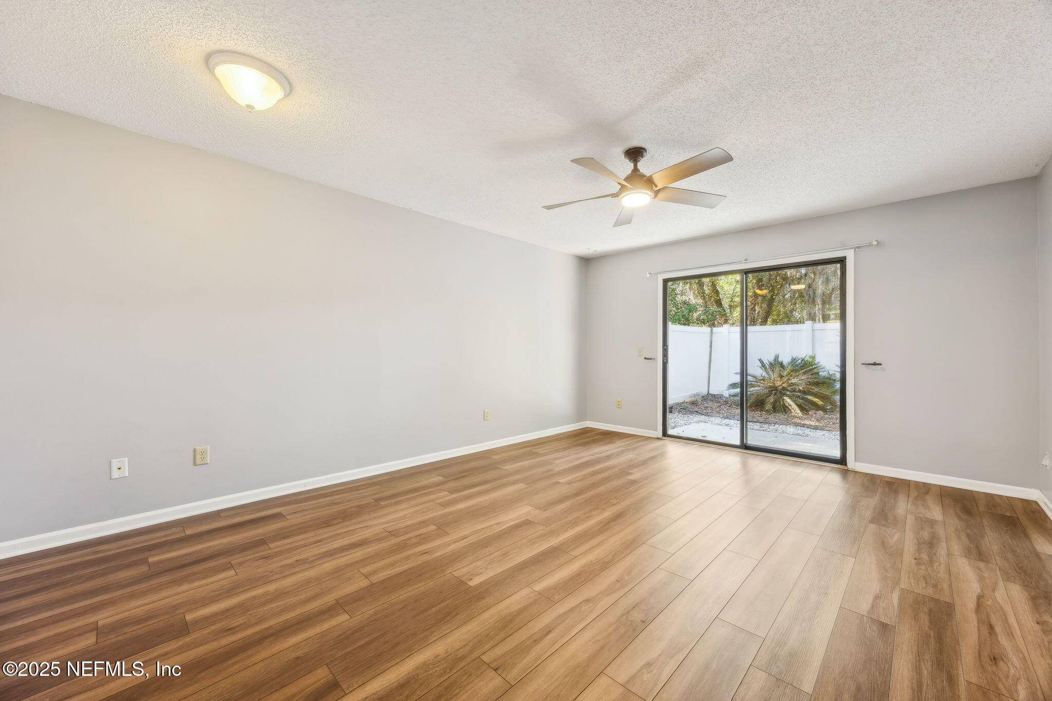 7 Jasmine Place, Unit 7 & 8 Fernandina Beach, FL 32034 - Photo 16 of 26 45-web-or-mls-63_7 Jasmine Pl 7+8