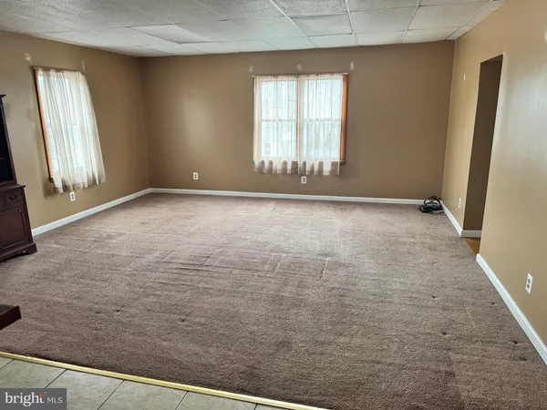 $1,695 | 25 East Bridge Street, Unit 3, Collegeville, PA 19426