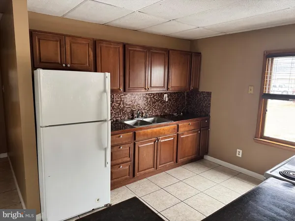 $1,695 | 25 East Bridge Street, Unit 3, Collegeville, PA 19426