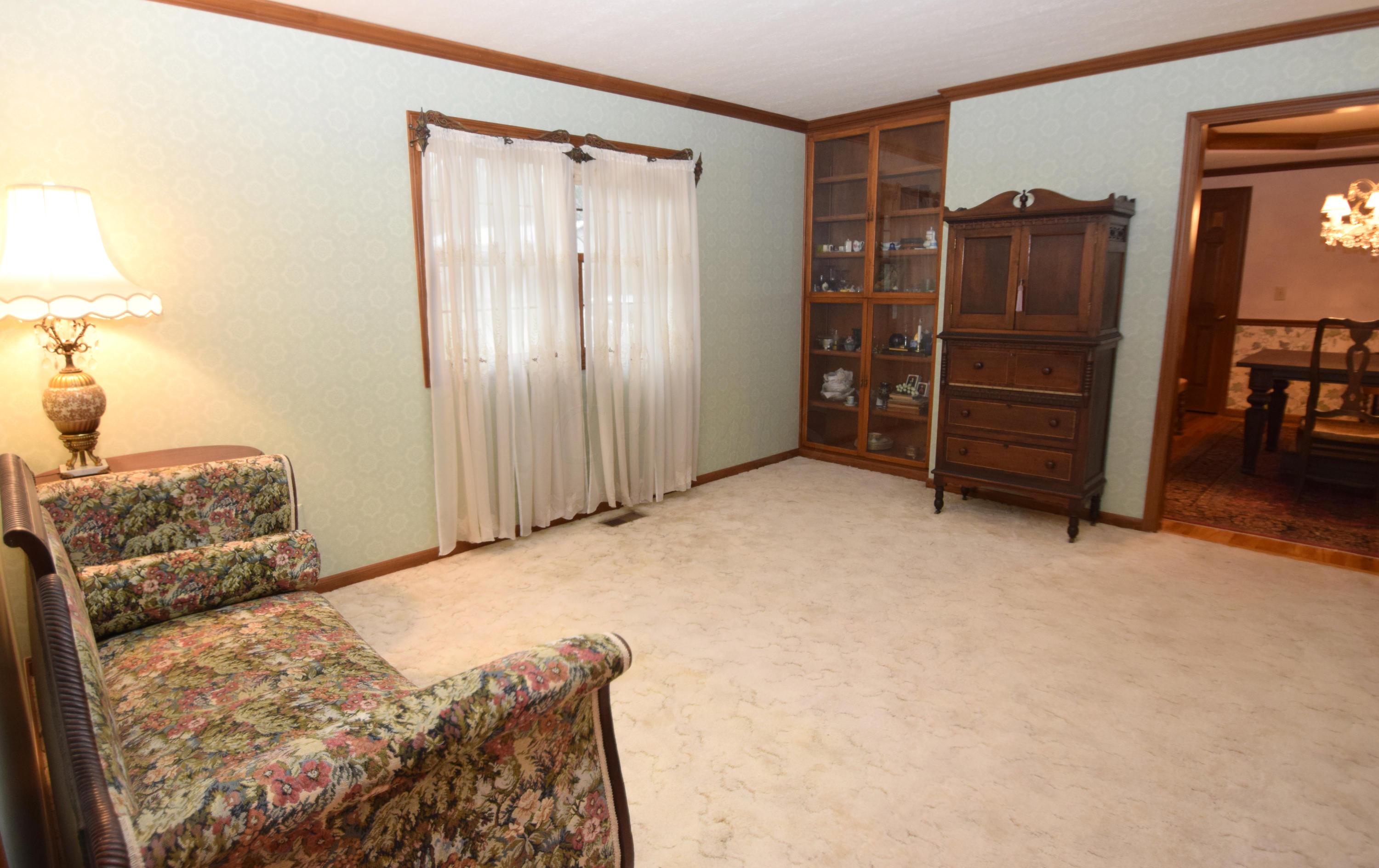 6711 Tussic St Road Westerville, OH 43082 - Photo 2 of 24