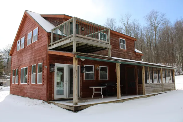 $630,000 | 24 West Shore Drive, Tinmouth, VT 05773