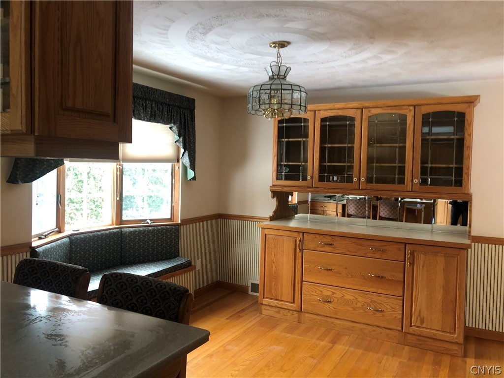 107 Clearview Road Syracuse, NY 13214 - Photo 20 of 37