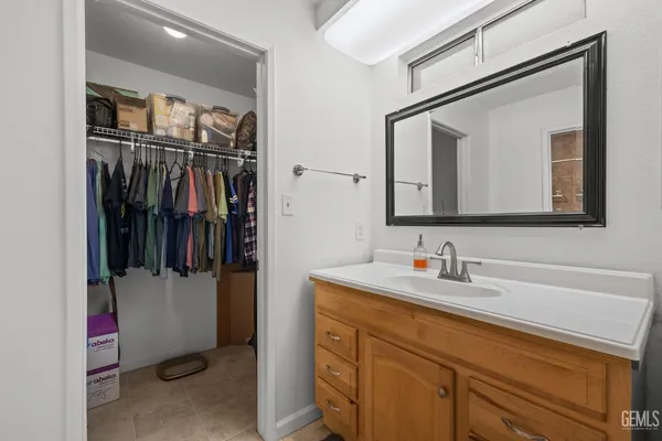 $339,000 | Undisclosed Address, Bakersfield, CA 93307