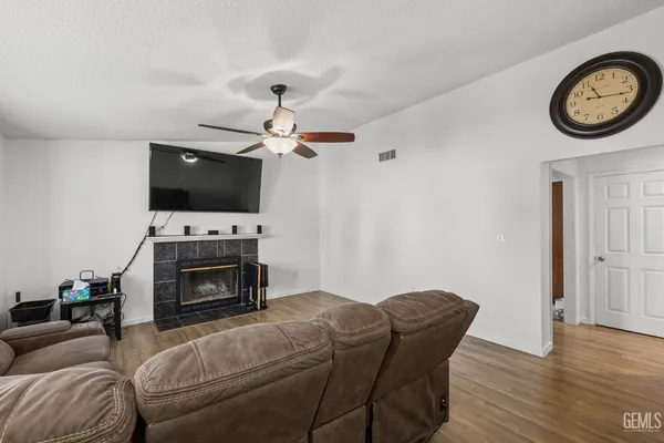 $339,000 | Undisclosed Address, Bakersfield, CA 93307