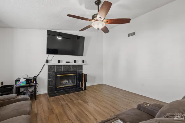 $339,000 | Undisclosed Address, Bakersfield, CA 93307