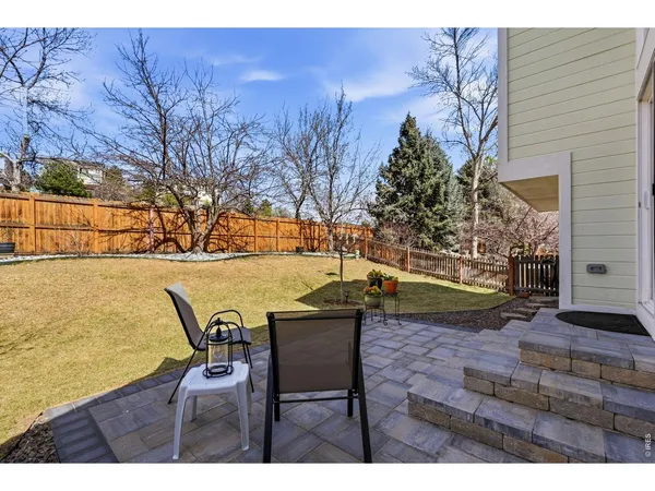 a view of a outdoor space with lounge chair