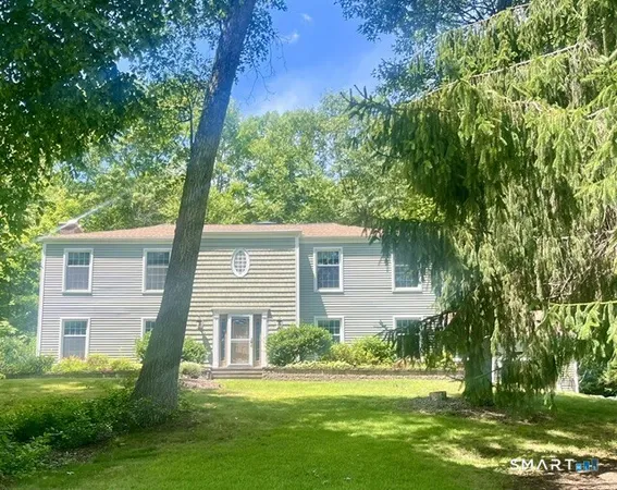 $649,900 | 19 Legendary Road, East Lyme, CT 06333