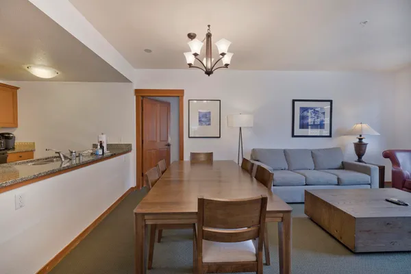 $999,000 | 1111 Forest Trail, Unit 1303, Mammoth Lakes, CA 93546