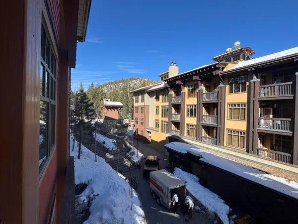 $999,000 | 1111 Forest Trail, Unit 1303, Mammoth Lakes, CA 93546