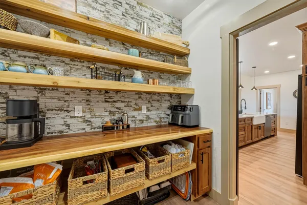 $1,195,000 | 3 Thunderbird Drive, Sheridan, WY 82801