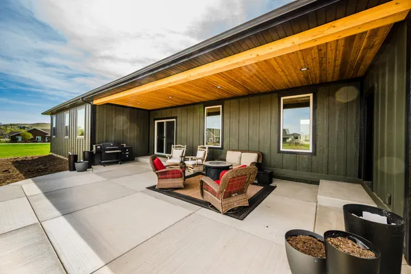 $1,195,000 | 3 Thunderbird Drive, Sheridan, WY 82801