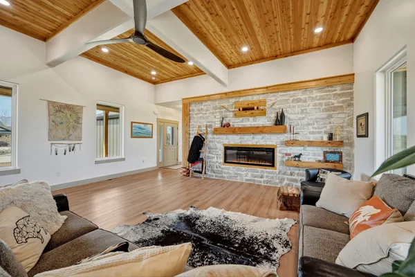 $1,195,000 | 3 Thunderbird Drive, Sheridan, WY 82801