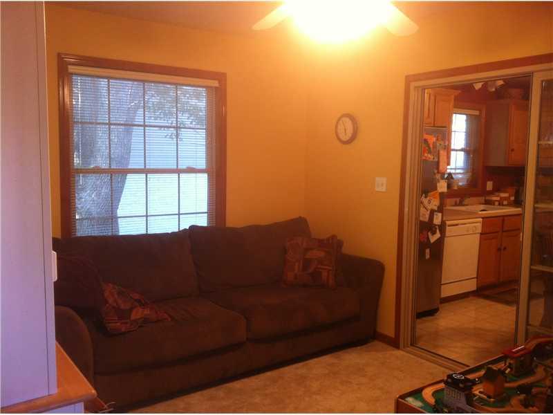 516 South Broadway Street Pendleton, IN 46064 - Photo 7 of 11 Gallery Image 7