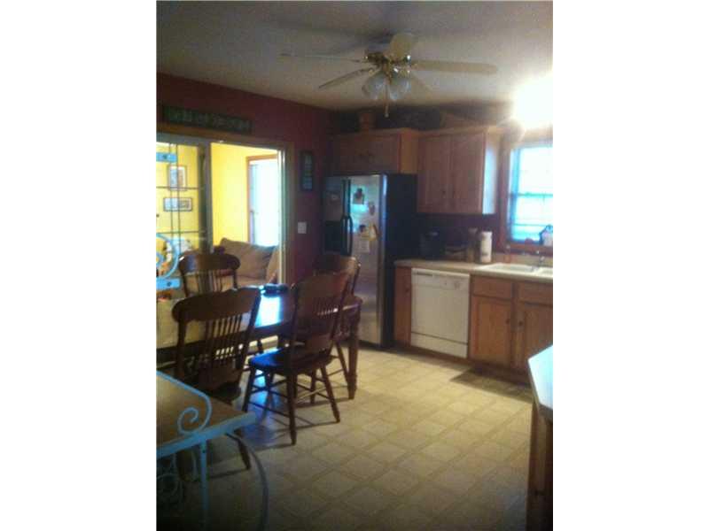516 South Broadway Street Pendleton, IN 46064 - Photo 9 of 11 Gallery Image 9